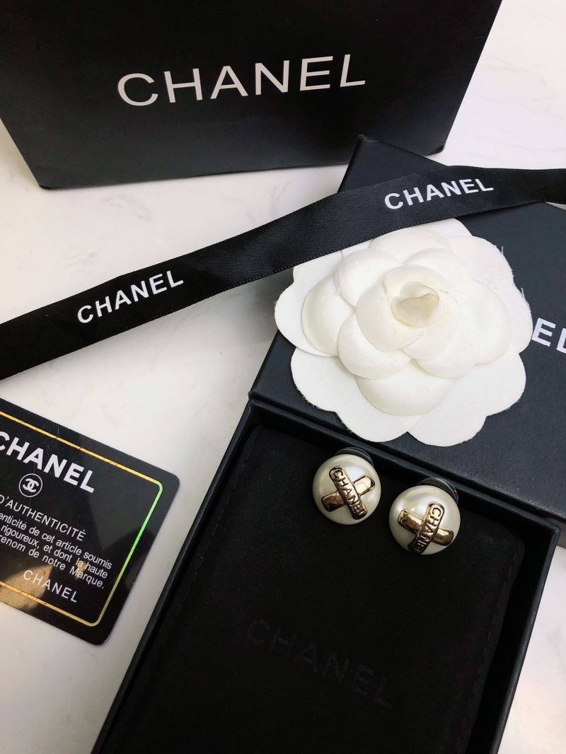 Ch**el earrings